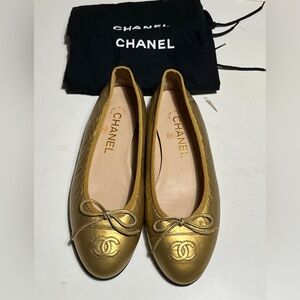 DC Gold Ballet Flats